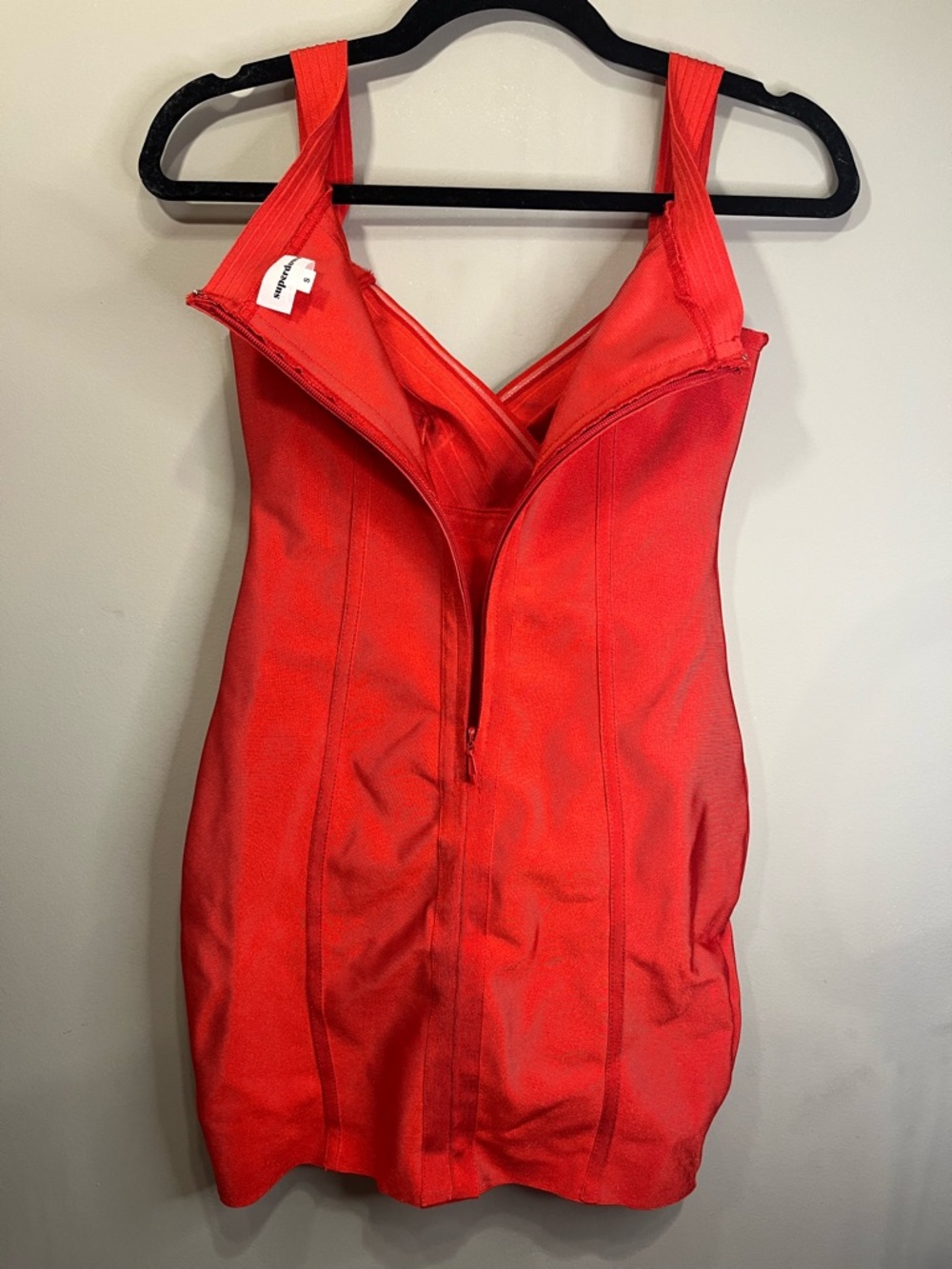 superdown Red Ribbed Bust Mini Dress - Picture 3 of 4